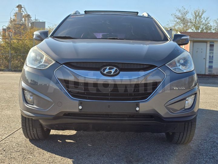 Hyundai Tucson 2010 — 2