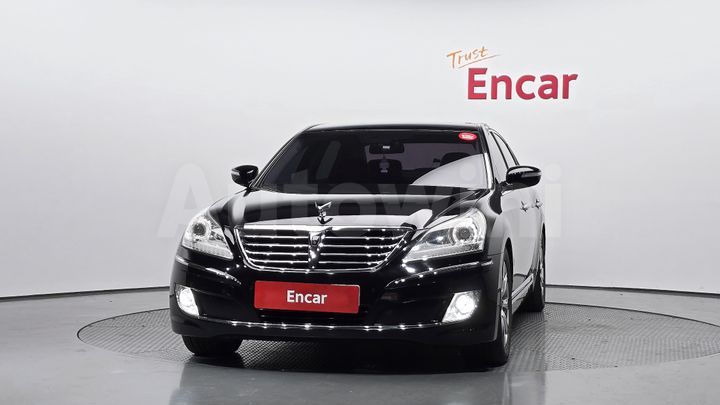 Hyundai Equus 2010 — 3