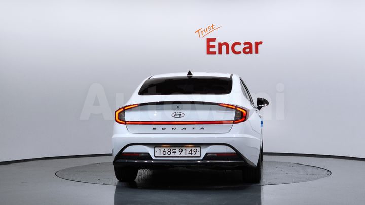 Hyundai Sonata 2022 — 4