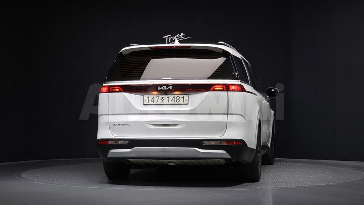 Kia Carnival 2022 — 4