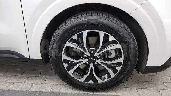Kia Carnival 2022 — 5
