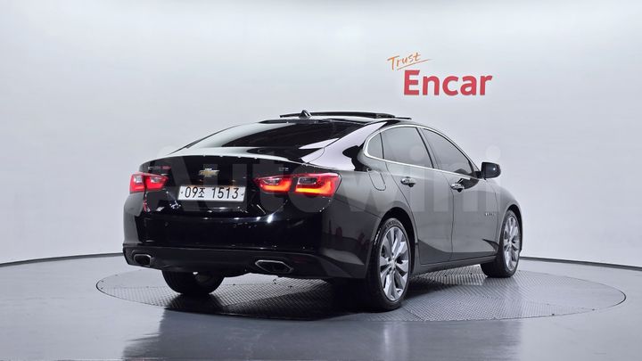 Chevrolet Malibu 2018 — 2