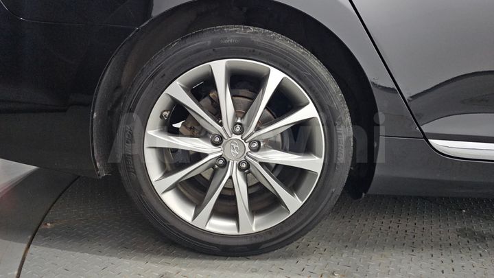 Hyundai Grandeur 2017 — 5