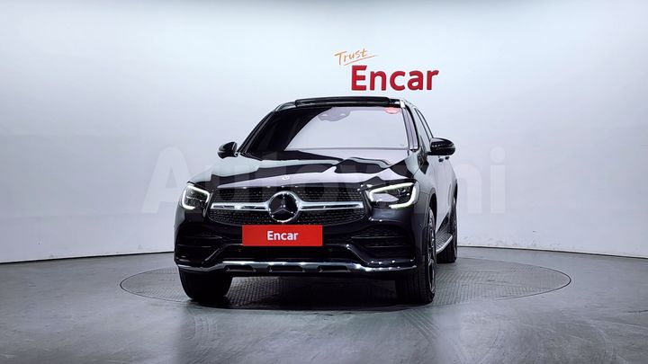 Mercedes Benz GLC Class 2022 — 3