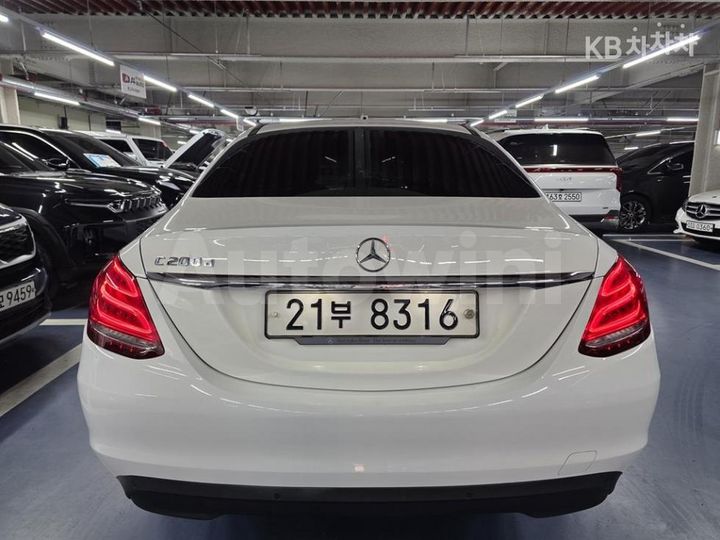 Mercedes-Benz C Class 2017 — 5
