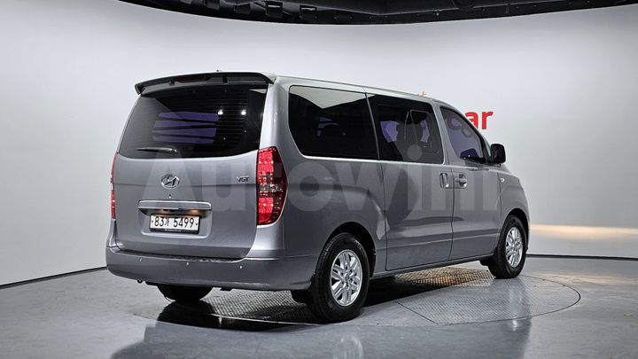 Hyundai Starex 2019 — 2