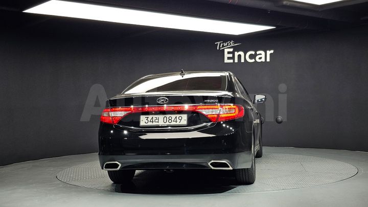 Hyundai Grandeur 2017 — 4