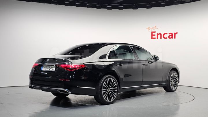 Mercedes Benz S Class 2022 — 2