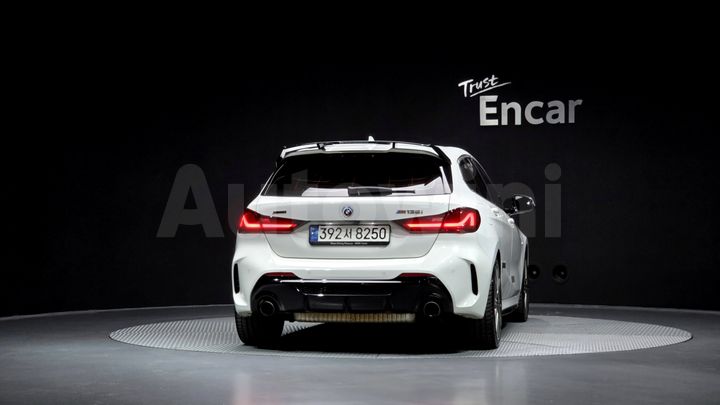 BMW 1 Series 2022 — 4