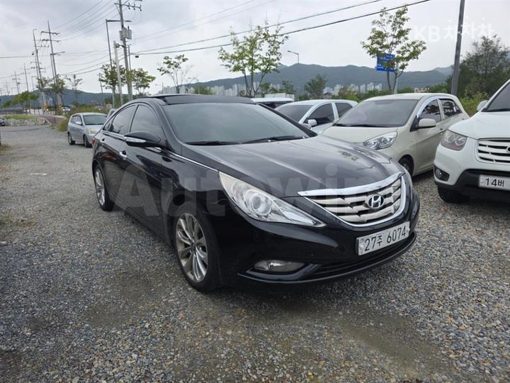 Hyundai Sonata 2011 — 5