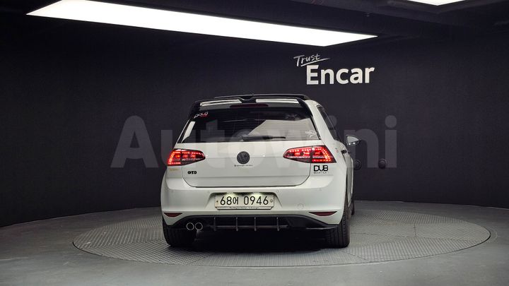 Volkswagen Golf 2016 — 4