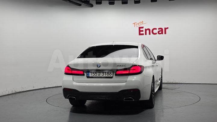 BMW 5 Series 2022 — 4