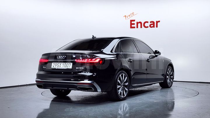 Audi A4 2023 — 2