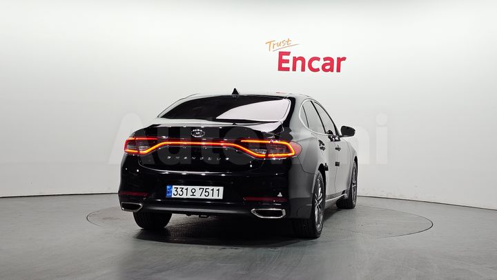 Hyundai Grandeur 2018 — 4