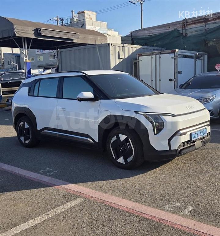Kia EV3 2025 — 3