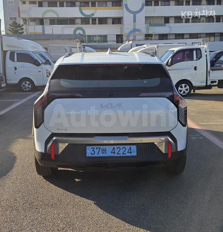 Kia EV3 2025 — 5