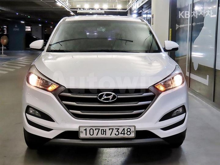 Hyundai Tucson 2016 — 2