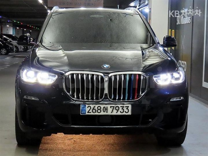 BMW X5 2021 — 2