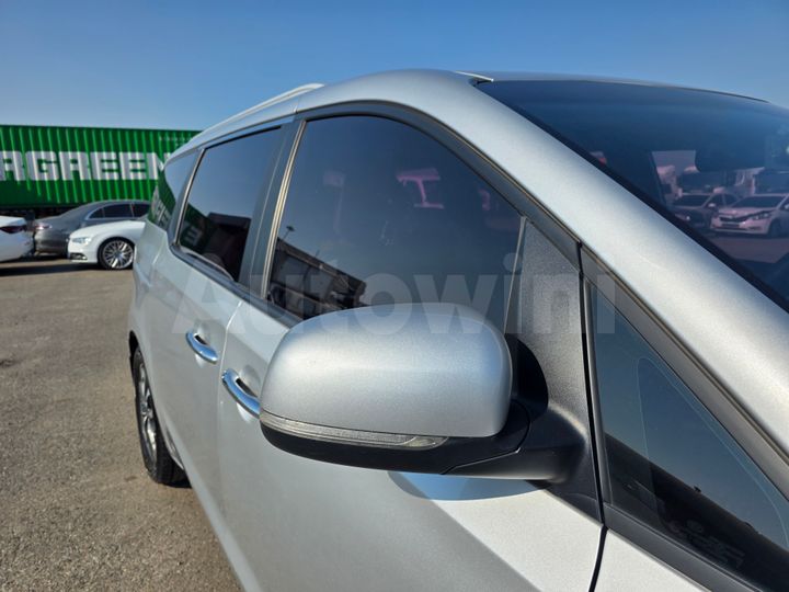 Kia Carnival 2015 — 4
