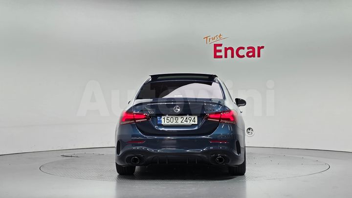 Mercedes Benz A Class 2023 — 4