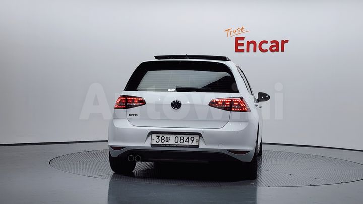 Volkswagen Golf 2015 — 4