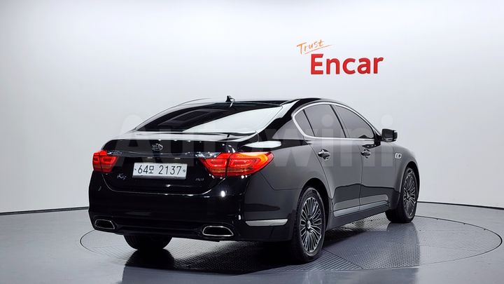 Kia K9 2013 — 2