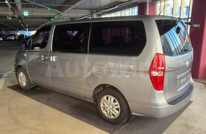 Hyundai Starex 2018 — 3