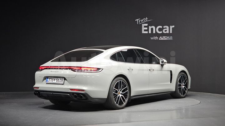 Porsche Panamera 2021 — 2