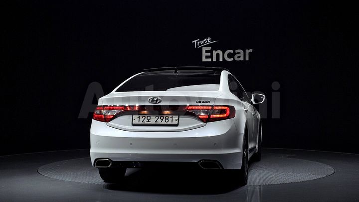Hyundai Grandeur 2015 — 4
