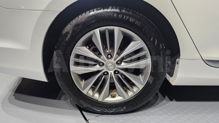 Hyundai Grandeur 2015 — 5