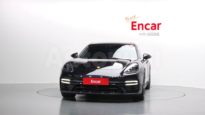 Porsche Panamera 2023 — 3