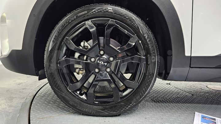 Kia Seltos 2023 — 5