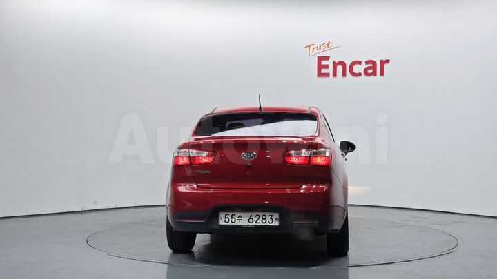 Kia Pride 2014 — 4