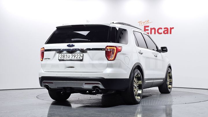 Ford Explorer 2016 — 2