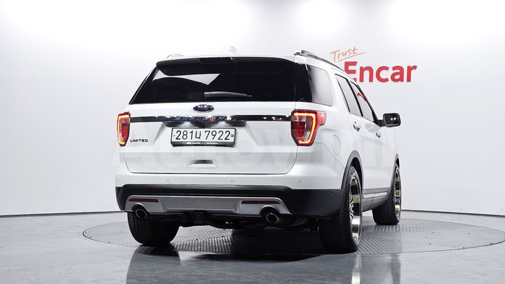 Ford Explorer 2016 — 4