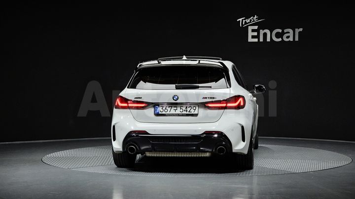 BMW 1 Series 2022 — 4