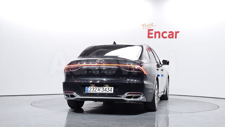 Hyundai Grandeur 2021 — 4