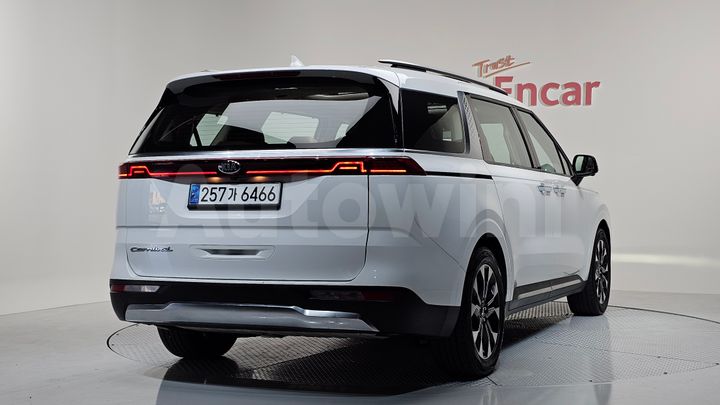Kia Carnival 2021 — 2