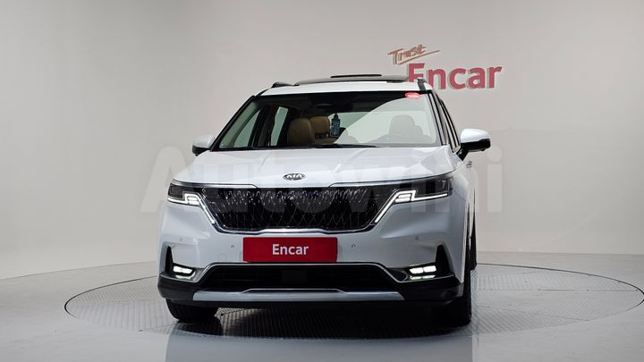 Kia Carnival 2021 — 3