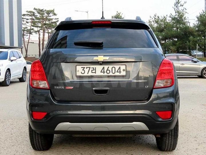 Chevrolet Trax 2018 — 4