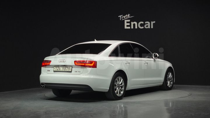 Audi A6 2015 — 2