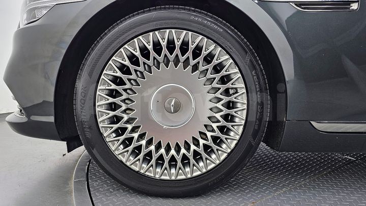 Genesis G90 2019 — 5