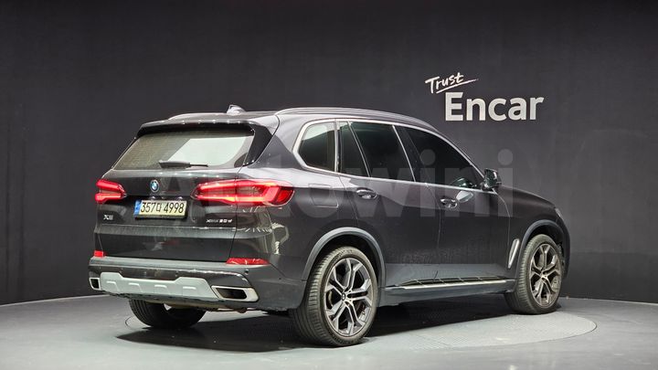 BMW X5 2022 — 2