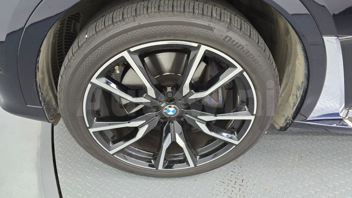 BMW X7 2021 — 5