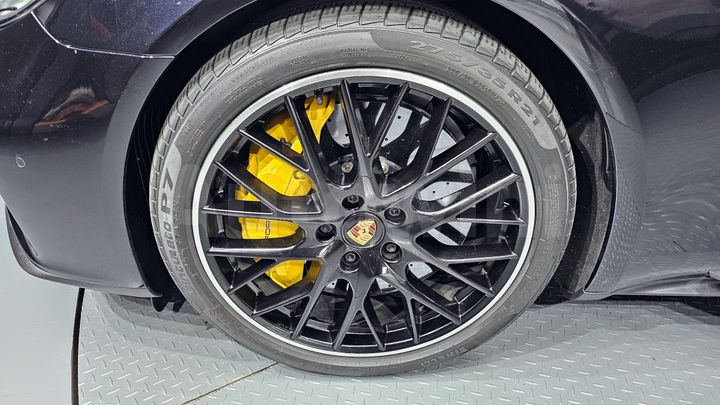 Porsche Panamera 2021 — 5