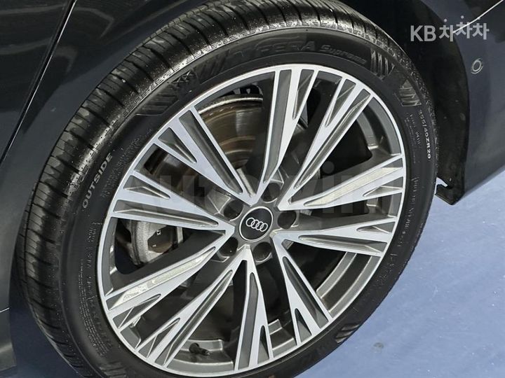 Audi A6 2023 — 5