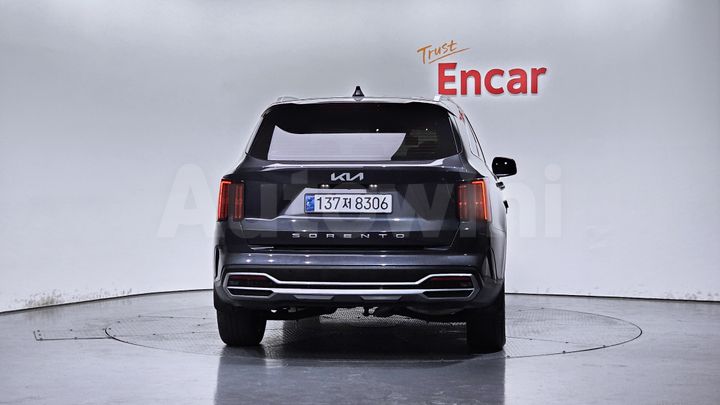 Kia Sorento 2022 — 4