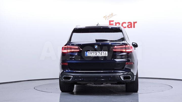 BMW X5 2023 — 5