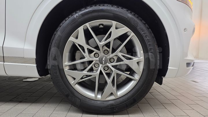 Genesis GV70 2021 — 5