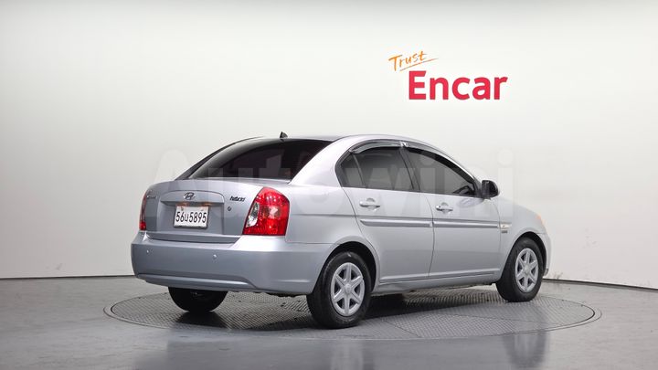 Hyundai Verna